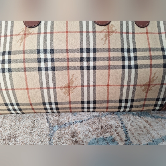 Rare Vintage Burberrys Haymarket Duffle Doctor Bag - Picture 8 of 15